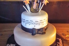 Birthday & Novelty Cake #329