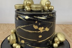 Birthday & Novelty Cake #526