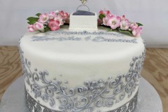 Engagement & Anniversary Cake #43