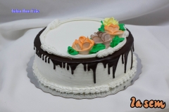 Retail Cake #14
